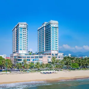 Diamond Bay 5* Nha Trang