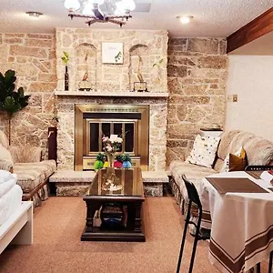 Entire Cozy Basement Studio In South Transcona Winnipeg